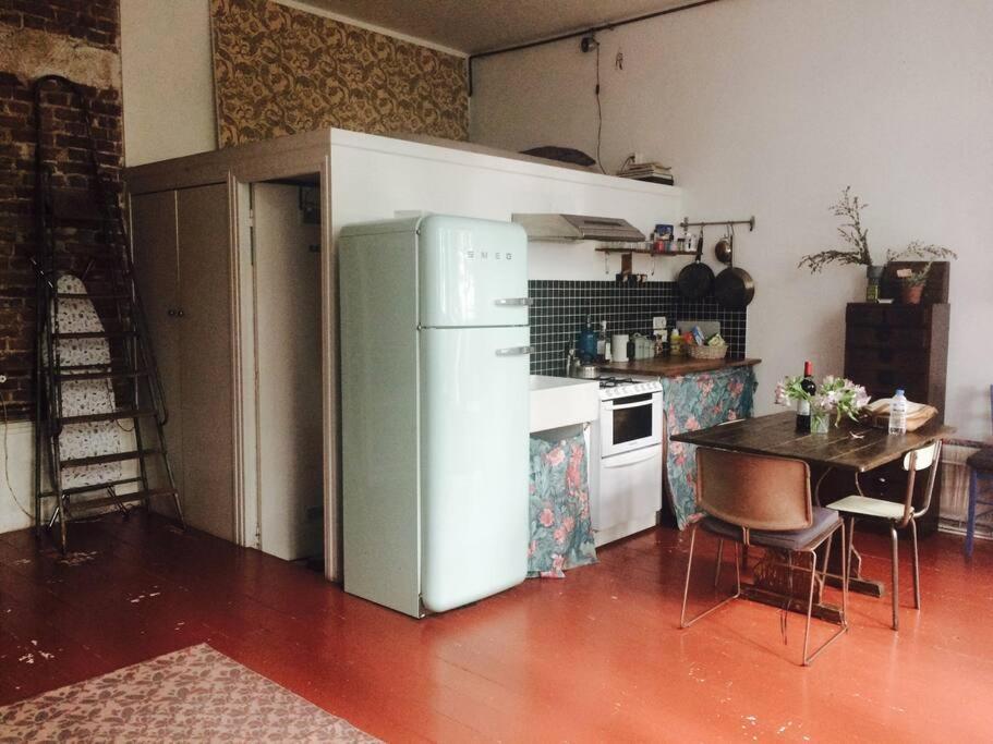 Apartamento Warm And Cosy Loft In Paris With A Private Outdoor Exterior foto